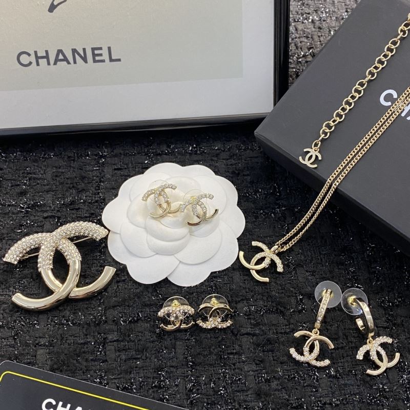 Chanel Necklaces